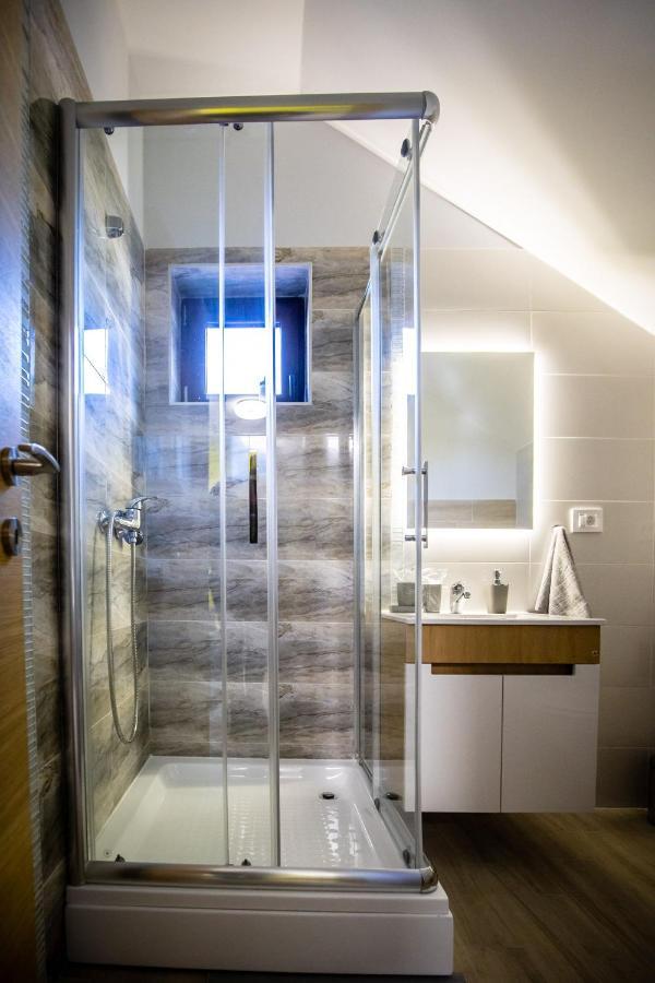 Gray Brick Apartment Суботица Екстериор снимка