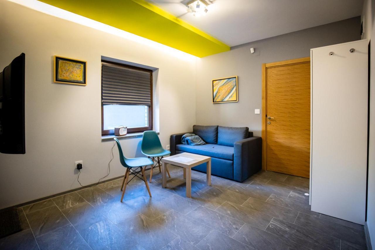 Gray Brick Apartment Суботица Екстериор снимка