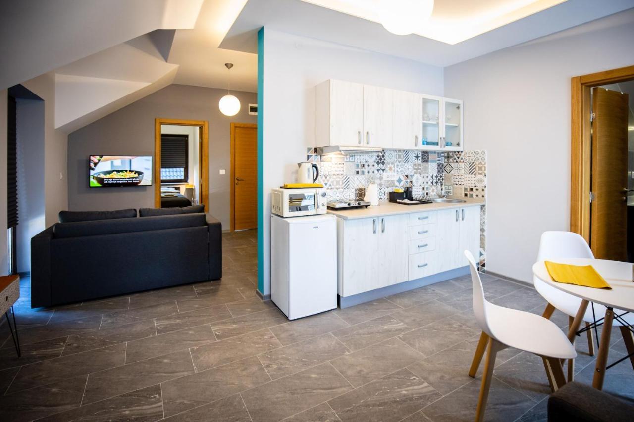 Gray Brick Apartment Суботица Екстериор снимка